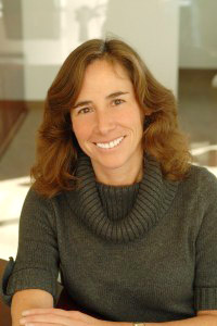 carolyn-kominowski-sr-consultant-200x300